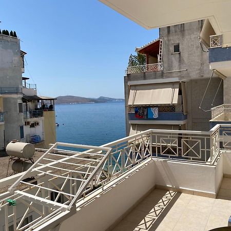 Henfjor Villa & Apartment Sarandë Buitenkant foto